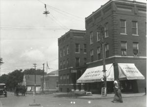 The Fraternal Inn building also know as the Hotel Pennell and the Inn Building circa 1920.