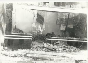 Noe's Drug Store after a fire in 1940.